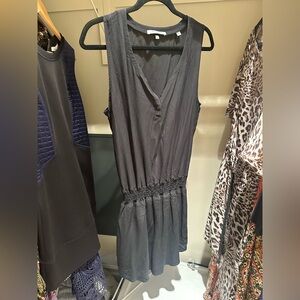 Bella Luxx Black Sleeveless Smocked-Waist Tunic